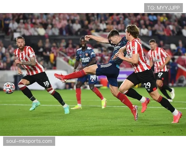 皮埃尔·霍杰英超揭幕战闪耀全场，助球队强势赢下开门红