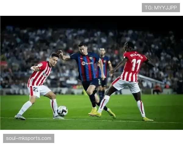 巴萨加时逆转晋级西甲，状态回暖引关注