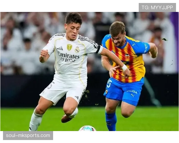 巴尔韦德：对比贝林厄姆——全能中场与进攻核心差异